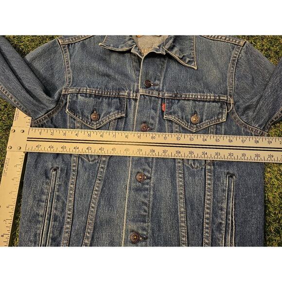 Vintage Levi’s Blue Jean Denim Trucker Jacket Size 38 70506 0216 Made in Canada - Picture 4 of 8
